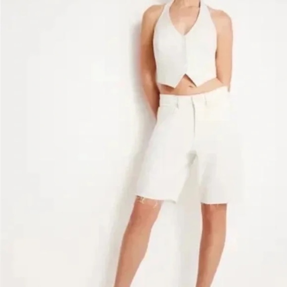 Good American Good '90s Icon Bermuda Shorts in Cloud White Women's NWT